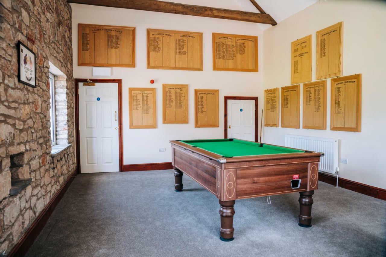 Mendip Spring Golf And Country Club Landhaus